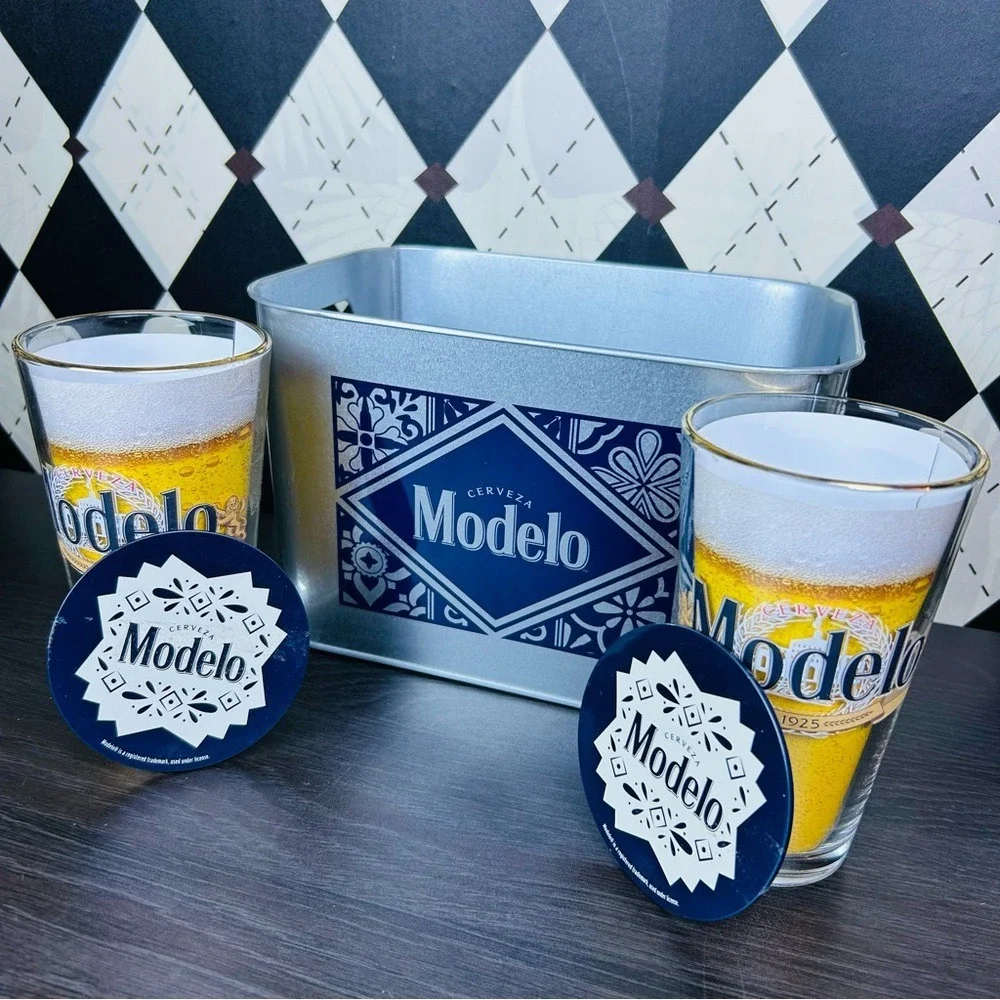 Modelo 5 Set Beer Bar Collectibles: 2 Pint Glasses + Ice Bucket + 2‎ Coasters